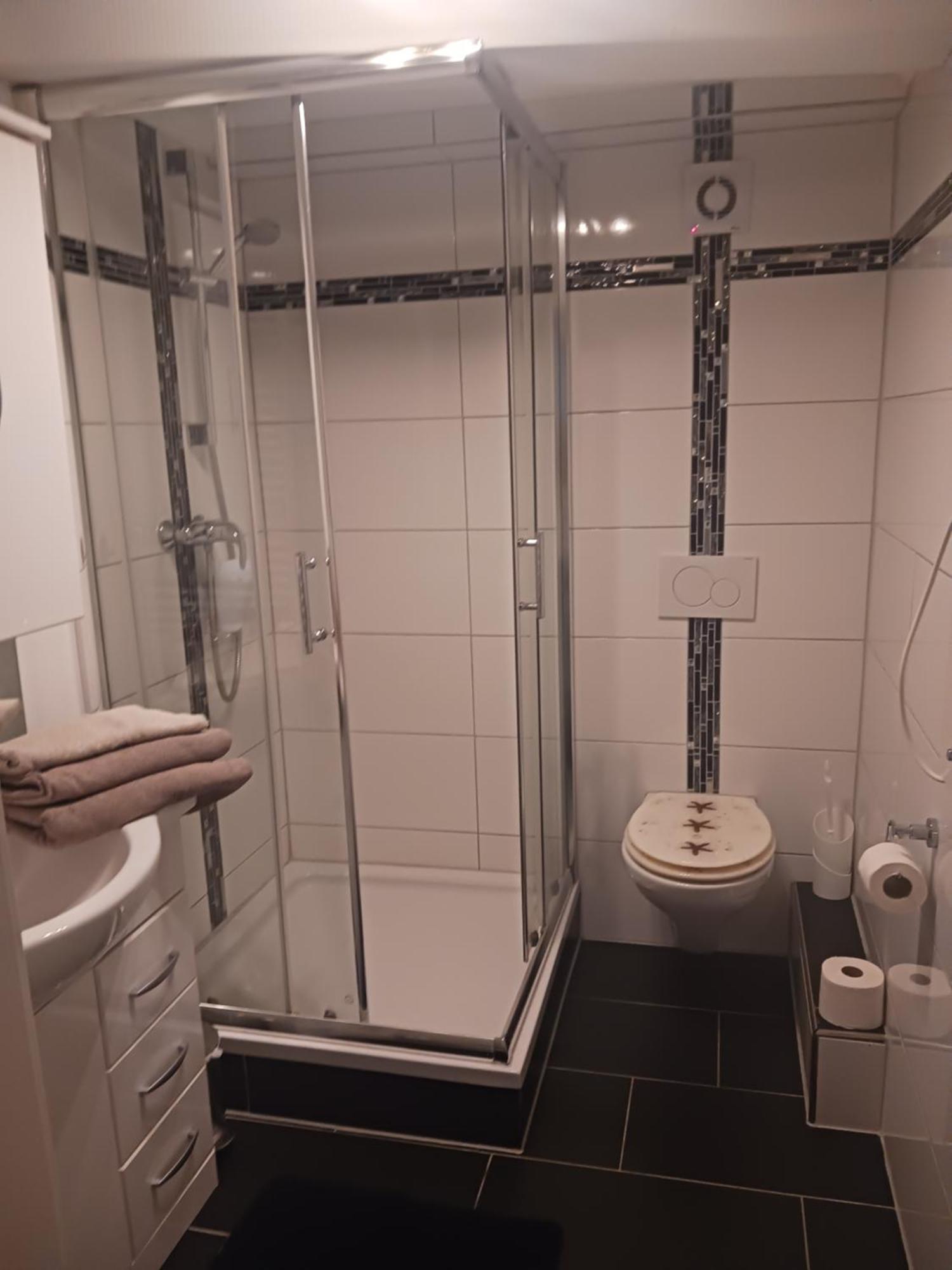 Moderne Wohnung In Ruhiger Lage Stolberg  Ngoại thất bức ảnh
